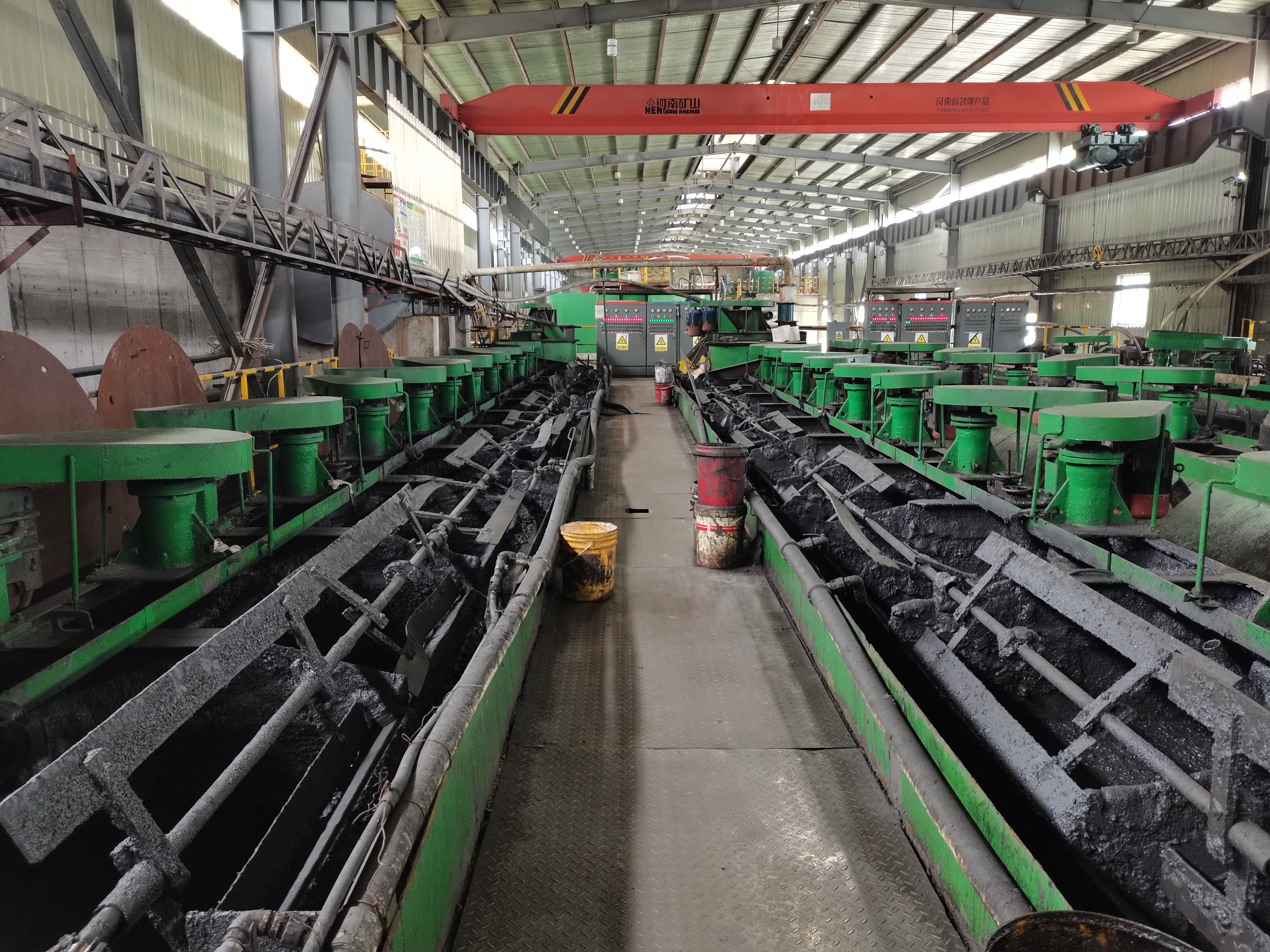 铜铅锌多金属矿